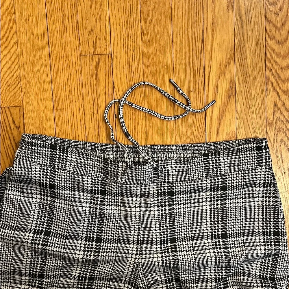 Ava & Viv 1X Women’s Black and White plaid dress Pants, Warm - Picture 7 of 10